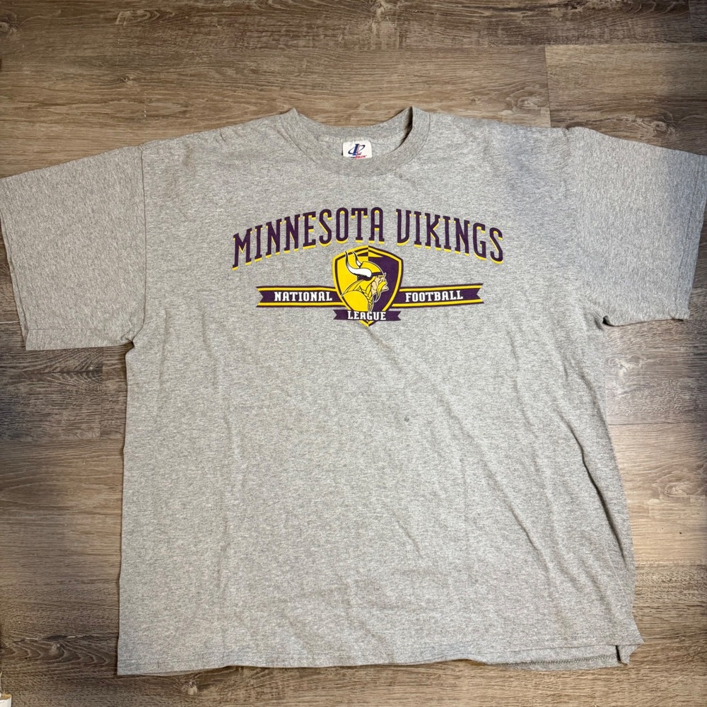 Vintage Logo Athletic Minnesota Vikings T-Shirt Mens 2XL Gray NFL Football Tee